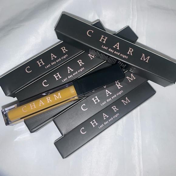 💄CHARM MATTE LIQUID LIPSTICK 💋 - Picture 5 of 5